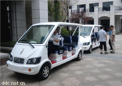  6座电动巡逻车电动治安车